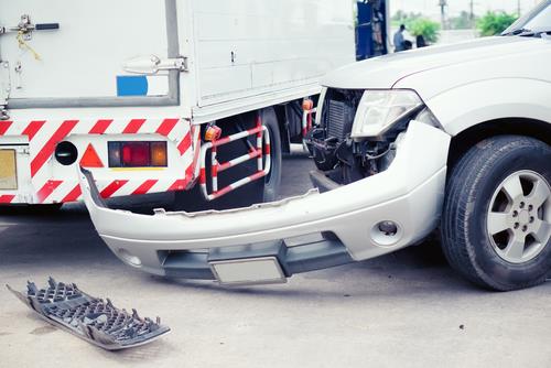 How to Protect Your Rights After a Delivery Truck Accident